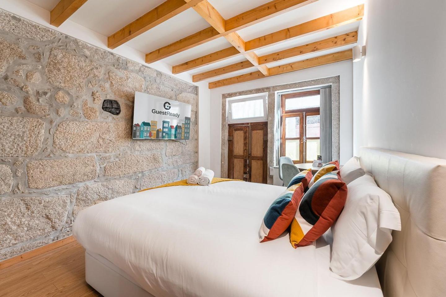 Guestready - Miragaia Stone Studios & Apartments Porto Exterior photo